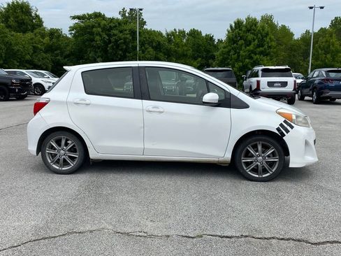 Used 2014 Toyota Yaris SE FWD image 8