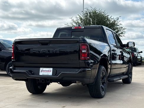 New 2026 RAM 1500 Express AWD/4WD image 9