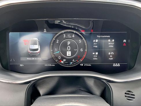 Used 2021 Jaguar F-PACE S AWD/4WD image 24