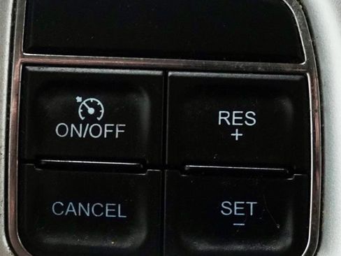 Used 2015 Dodge Journey R/T FWD image 28