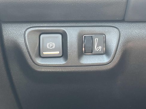 Used 2023 GMC Acadia AT4 w/ Preferred Package AWD/4WD image 41