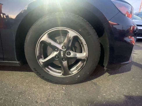 Used 2017 Chevrolet Malibu LS image 15