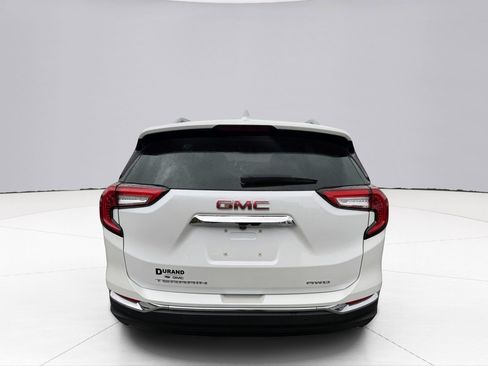 Used 2022 GMC Terrain SLT w/ Infotainment Package II image 14