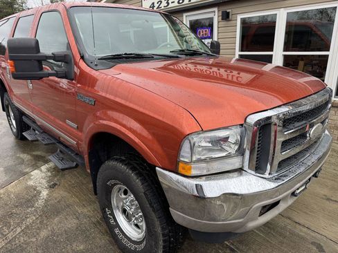 Used 2002 Ford Excursion Limited image 2