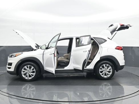 Used 2021 Hyundai Tucson SE image 26