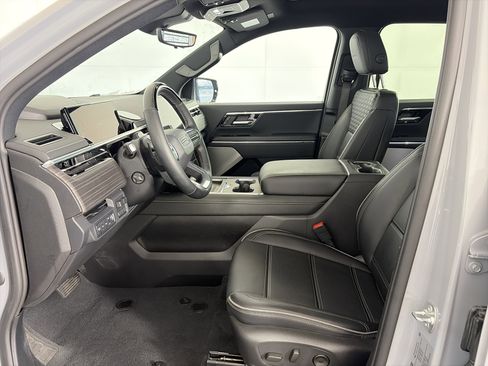 Certified 2024 GMC Sierra EV Denali image 6