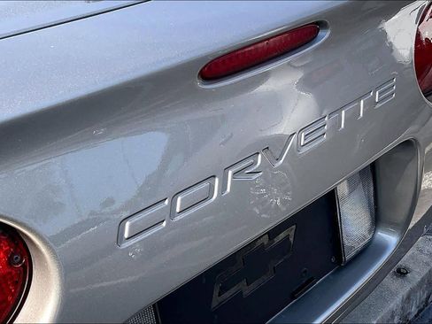 Used 1999 Chevrolet Corvette w/ Memory Pkg image 9