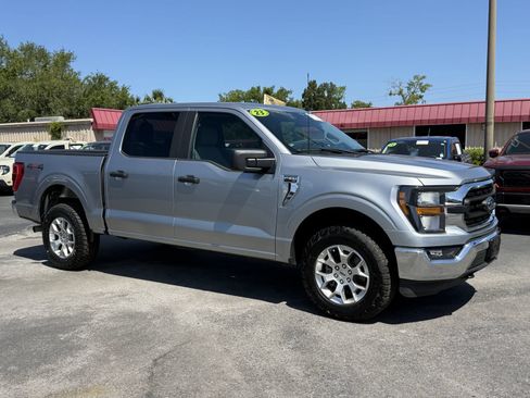 Used 2023 Ford F150 XLT AWD/4WD image 2