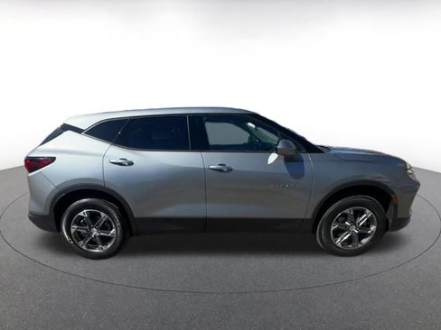 Used 2025 Chevrolet Blazer LT image 16