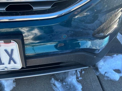 Used 2020 Ford Edge Titanium w/ Equipment Group 301A image 6