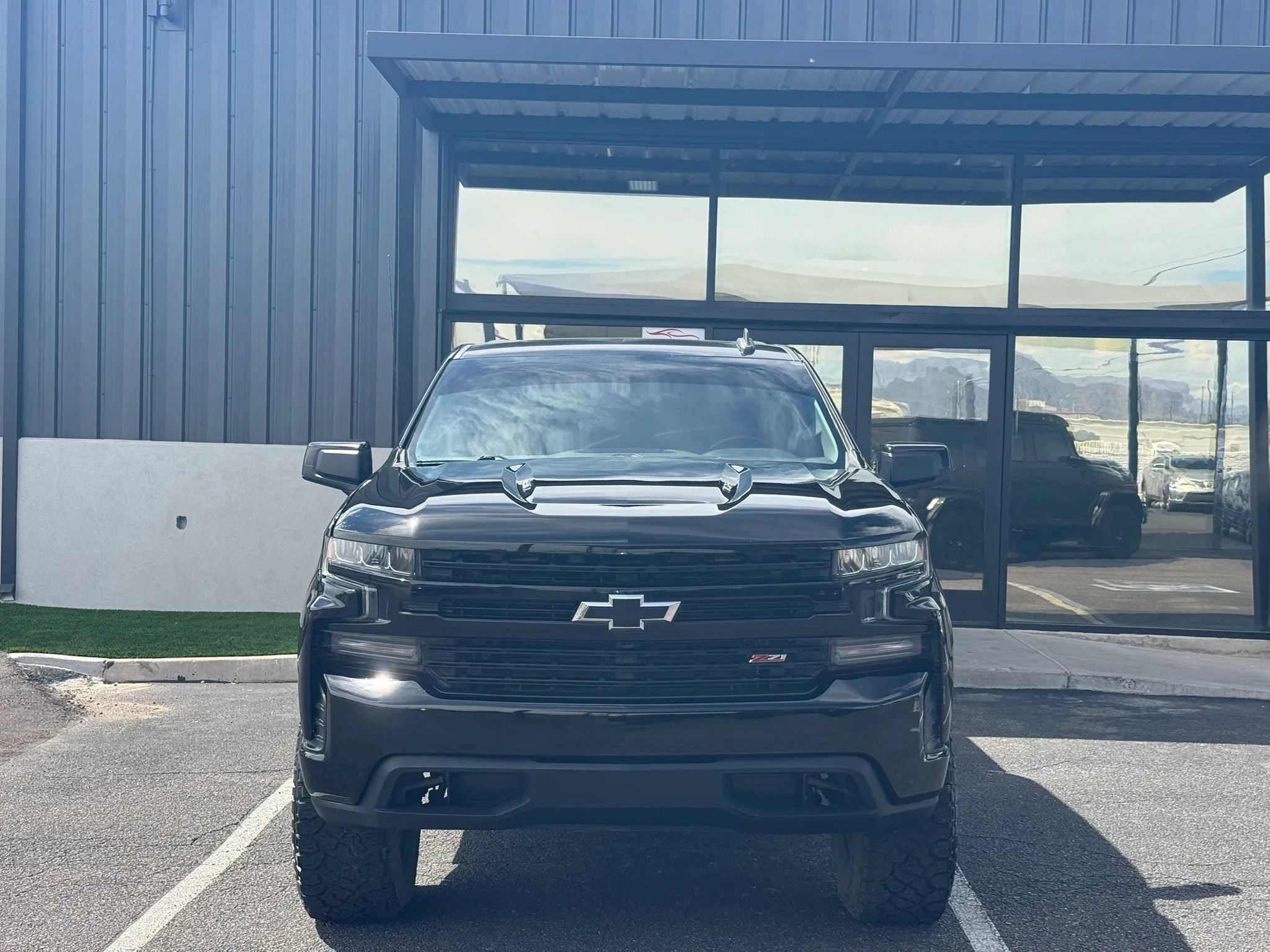 Used 2020 Chevrolet Silverado 1500 LT Trail Boss AWD/4WD image 14