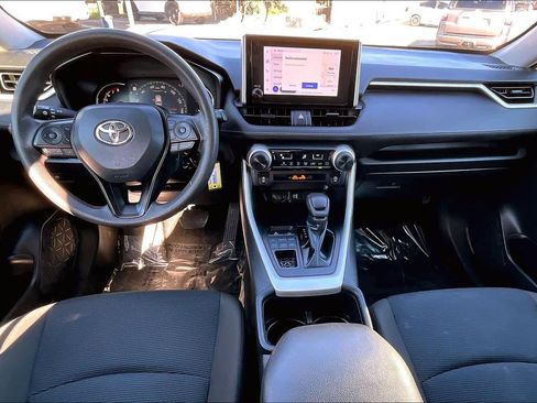 Used 2023 Toyota RAV4 LE image 15