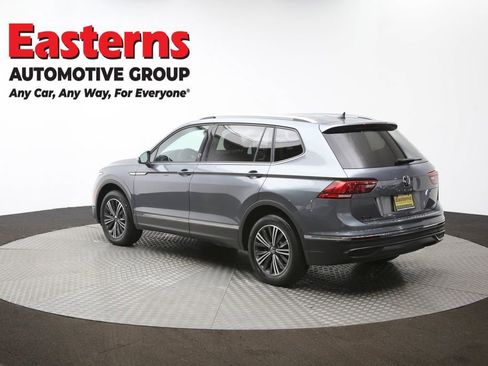 Used 2024 Volkswagen Tiguan Wolfsburg Edition image 63