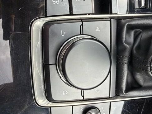 Used 2026 MAZDA MAZDA3 Carbon AWD/4WD image 12