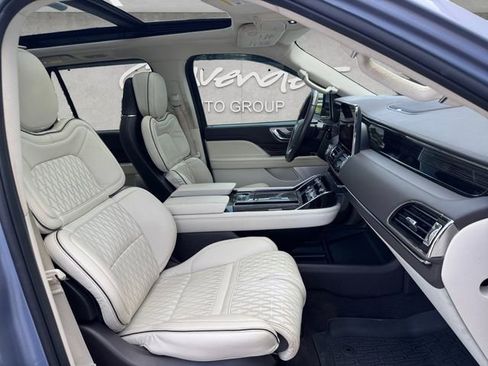 Used 2021 Lincoln Navigator Black Label w/ Cargo Convenience Package image 24