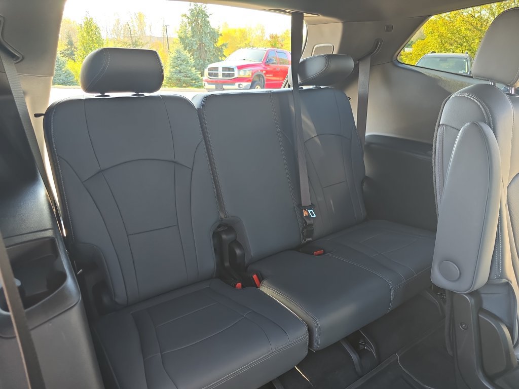 Used 2023 Buick Enclave Essence w/ Experience Buick Package AWD/4WD image 12