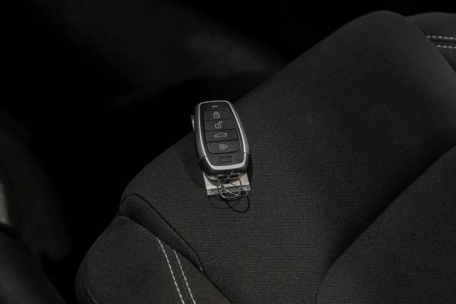 Used 2021 Chevrolet Camaro LT RWD image 46