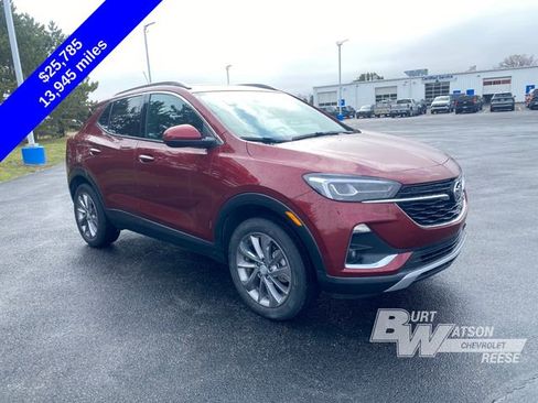 Used 2023 Buick Encore GX Essence w/ Experience Buick Package image 8