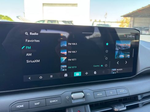 Used 2025 Kia K4 FWD image 20