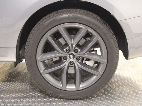 Certified 2025 Land Rover Range Rover Sport Dynamic SE AWD/4WD image 15