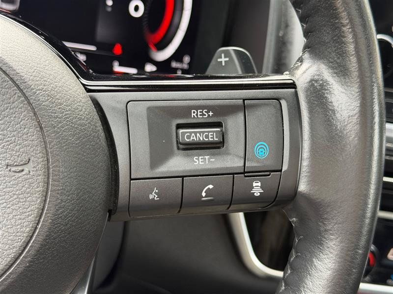 Used 2023 Nissan Rogue Platinum w/ Platinum Premium Package AWD/4WD image 40
