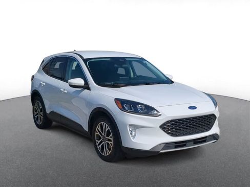 Used 2022 Ford Escape SEL image 2