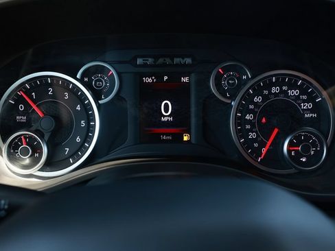 New 2026 RAM 1500 Tradesman AWD/4WD image 18