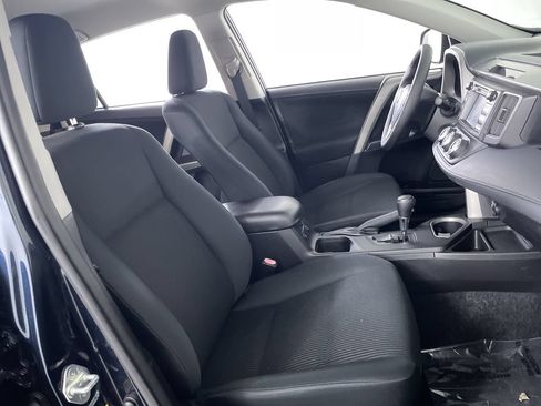 Used 2017 Toyota RAV4 LE w/ All Weather Liner Package AWD/4WD image 23