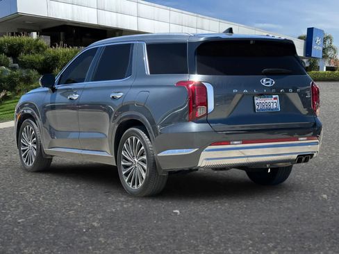 Used 2023 Hyundai Palisade Calligraphy w/ Winter Package AWD/4WD image 7