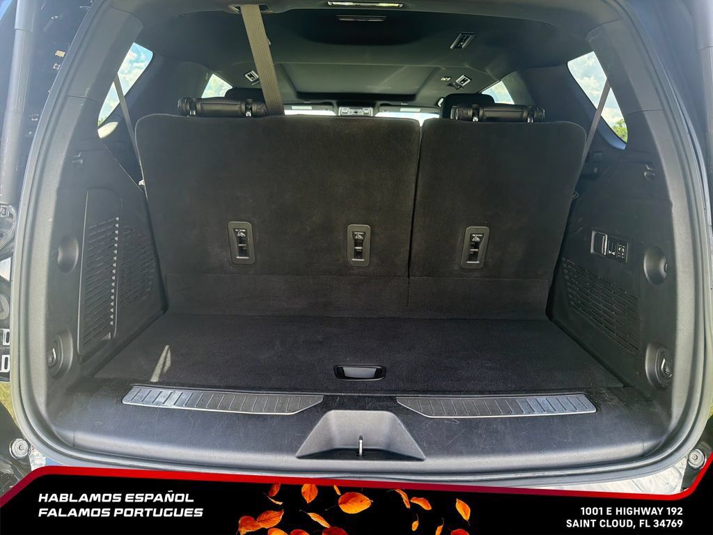 Used 2022 Chevrolet Tahoe Z71 w/ Z71 Off-Road Package AWD/4WD image 33