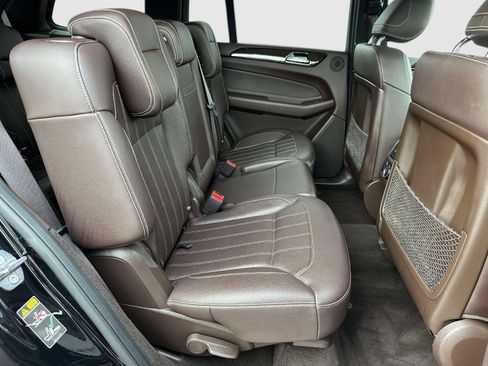 Used 2019 Mercedes-Benz GLS 450 4MATIC image 11