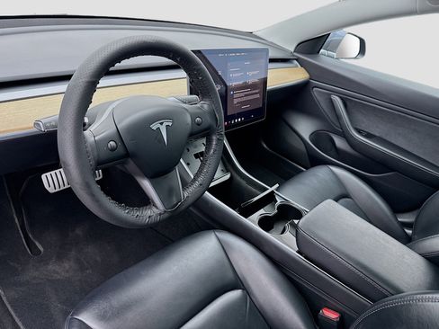 Used 2020 Tesla Model 3 Performance AWD/4WD image 7