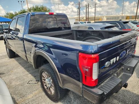 Used 2017 Ford F250 King Ranch w/ King Ranch Ultimate Package AWD/4WD image 4
