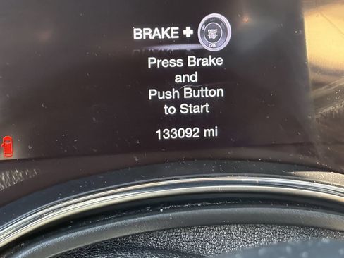 Used 2016 Jeep Grand Cherokee Laredo RWD image 13