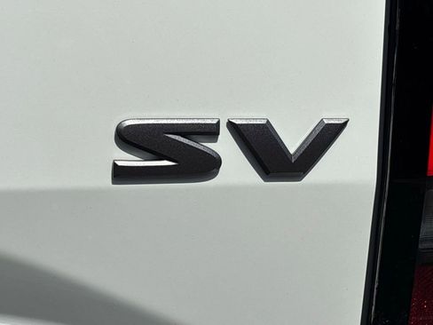 Certified 2024 Nissan Frontier SV RWD image 5