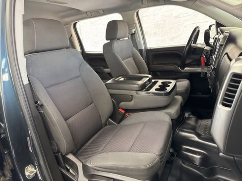 Used 2018 Chevrolet Silverado 1500 LT w/ Texas Edition image 47