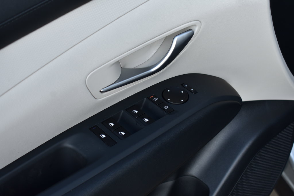 New 2026 Hyundai Tucson SEL Plus FWD image 15