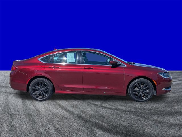 Used 2017 Chrysler 200 Limited Platinum FWD image 3
