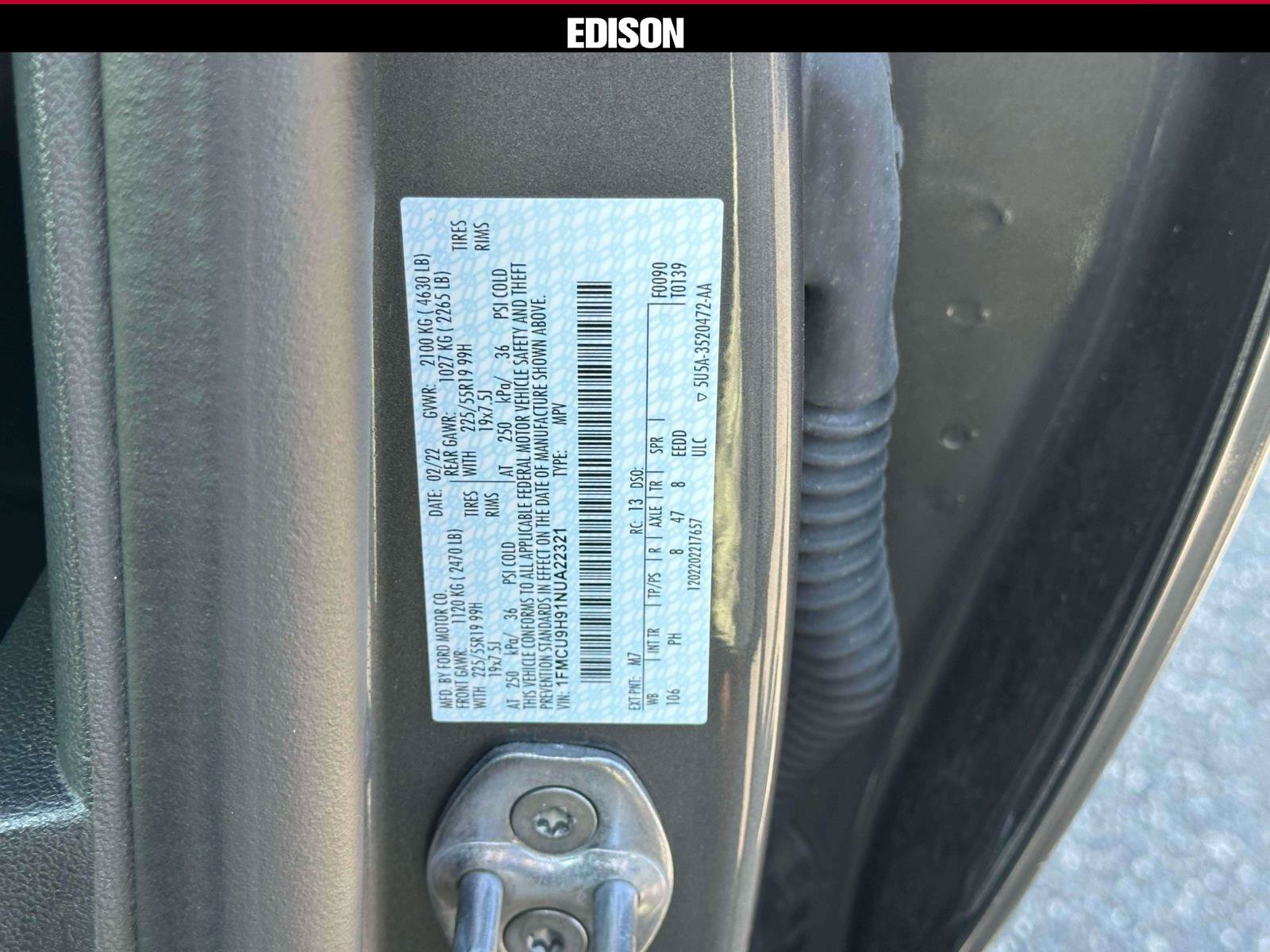 Used 2022 Ford Escape SEL w/ SEL Stealth AWD Package image 18