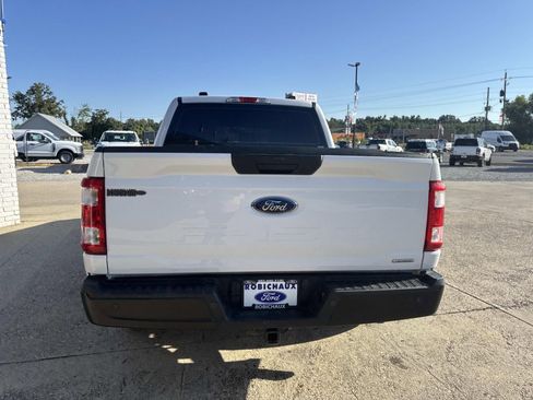 Used 2022 Ford F150 XL w/ Trailer Tow Package image 6