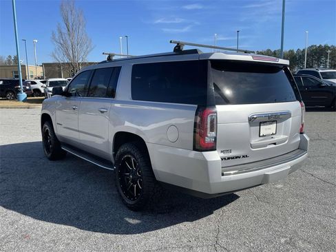 Used 2018 GMC Yukon XL Denali image 5