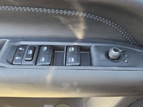 New 2026 Jeep Compass Latitude image 17