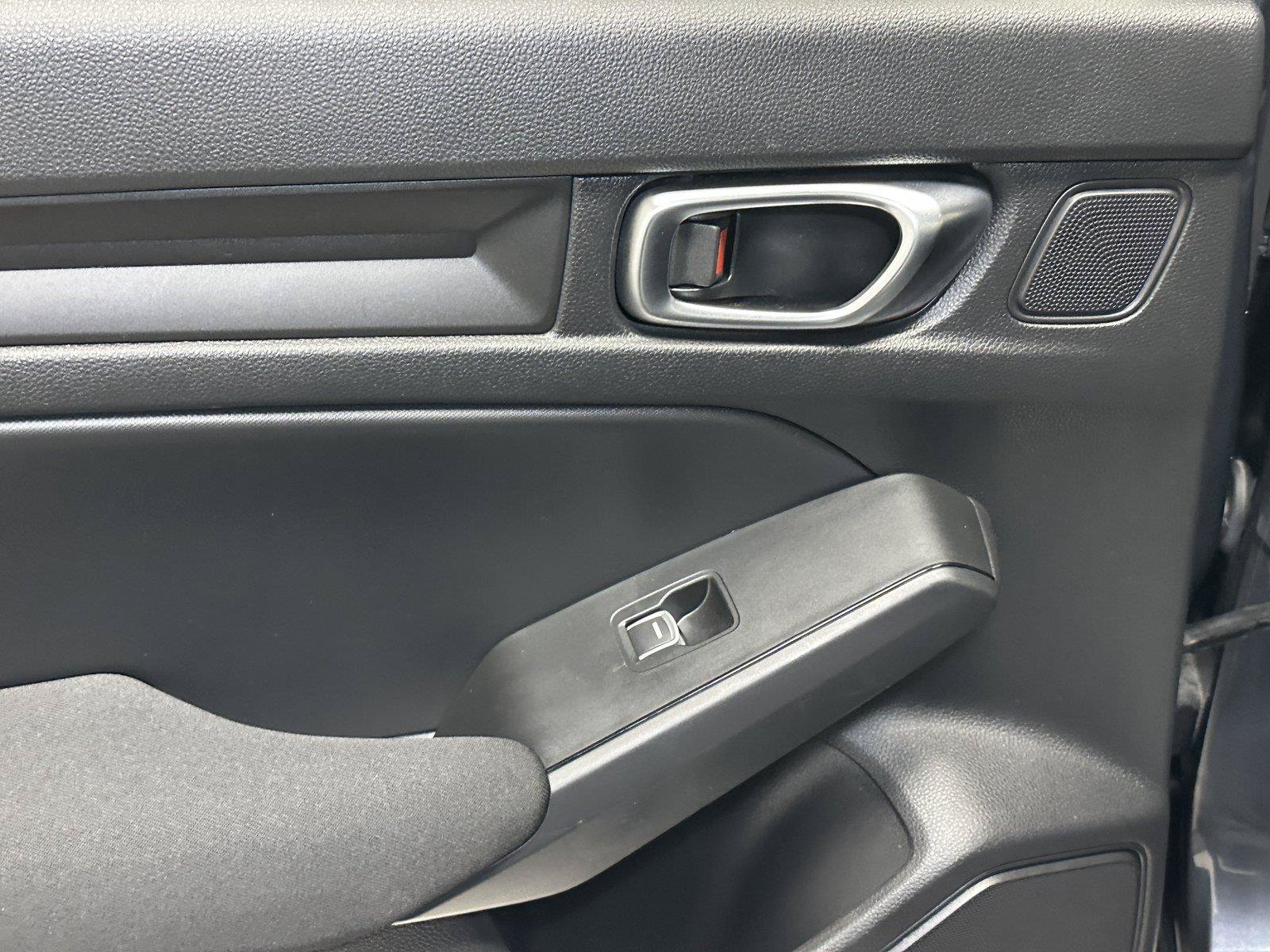Used 2022 Honda Civic EX image 30