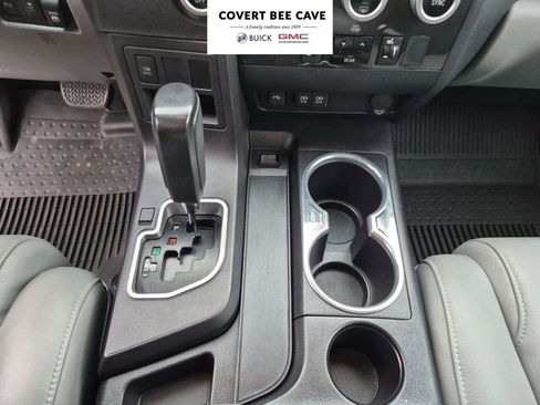 Used 2020 Toyota Sequoia Limited w/ Safety & Convenience Package image 43