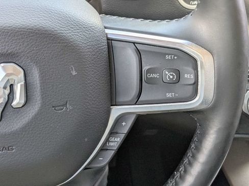 Used 2019 RAM 1500 Laramie AWD/4WD image 29