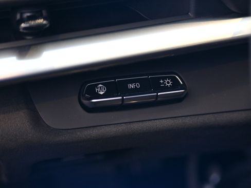 Used 2024 Chevrolet Corvette Z06 w/ Z07 Performance Package image 11