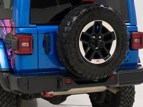 Used 2021 Jeep Wrangler Unlimited Rubicon AWD/4WD image 15