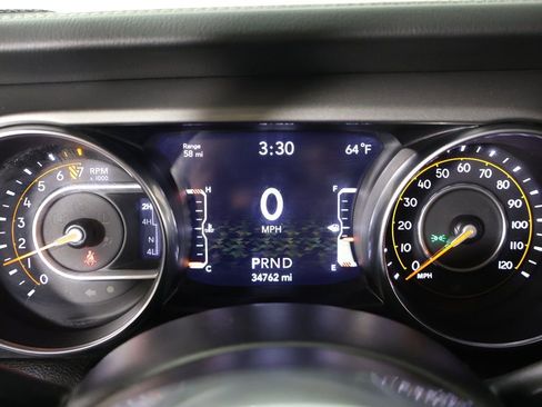 Used 2021 Jeep Wrangler Unlimited Sahara w/ Uconnect 4C Nav & Sound Group image 35