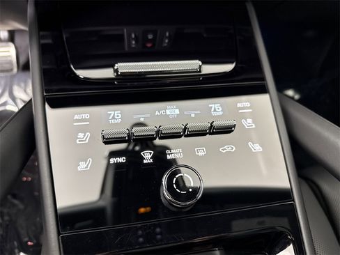 New 2026 Porsche Cayenne S image 31