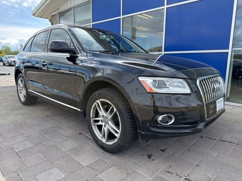 Used 2016 Audi Q5 2.0T Premium Plus w/ Technology Package AWD/4WD image 2